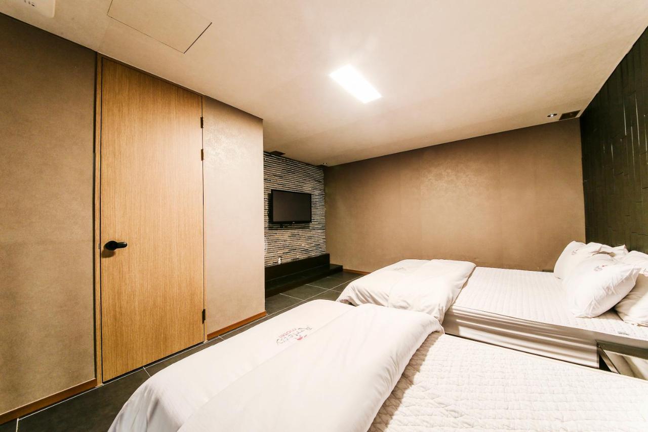 Gyeongju Arrietty Motel Exterior foto
