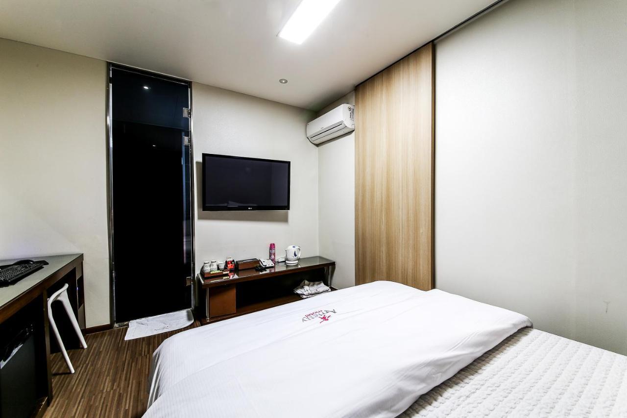 Gyeongju Arrietty Motel Exterior foto
