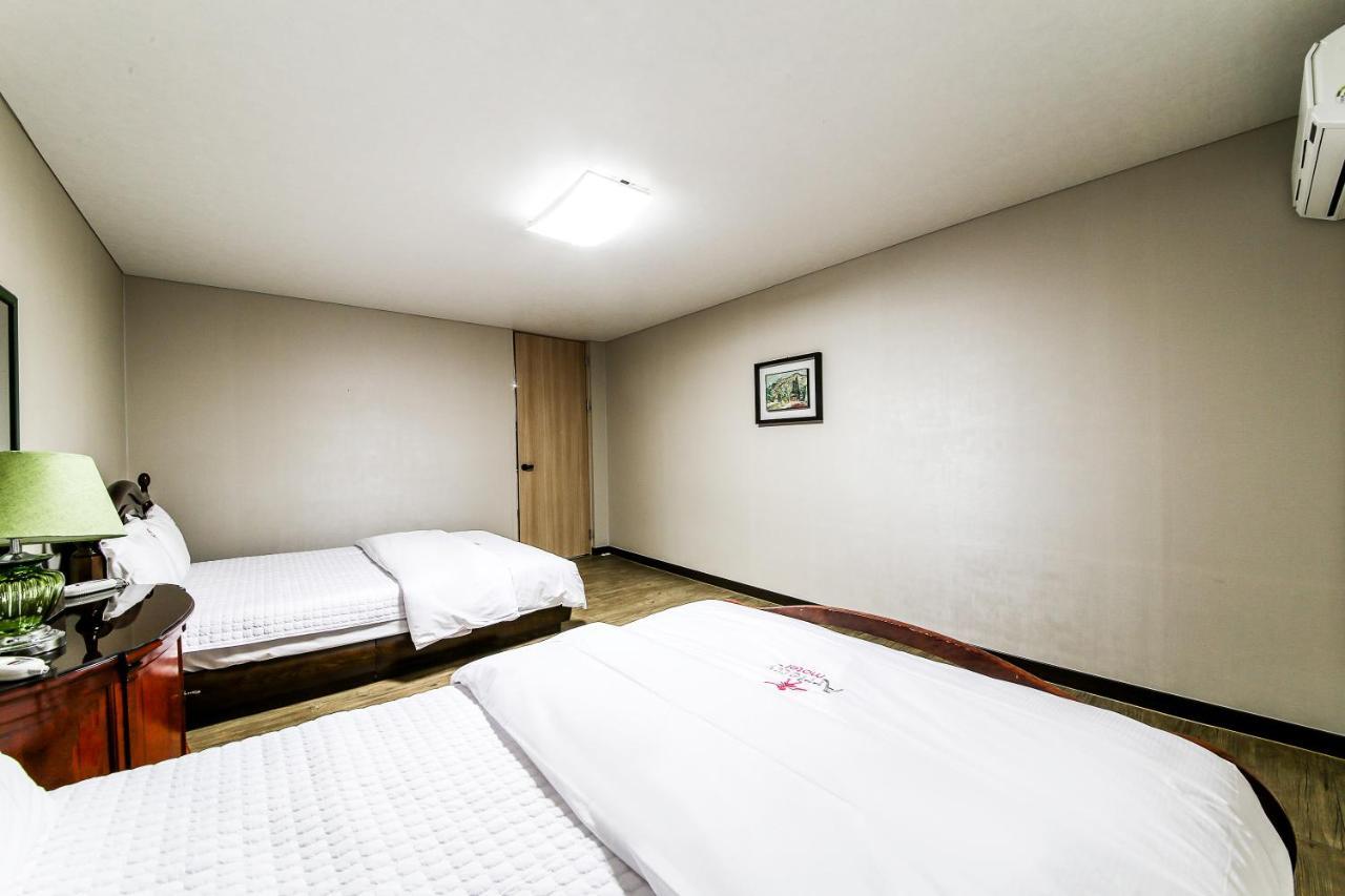 Gyeongju Arrietty Motel Exterior foto
