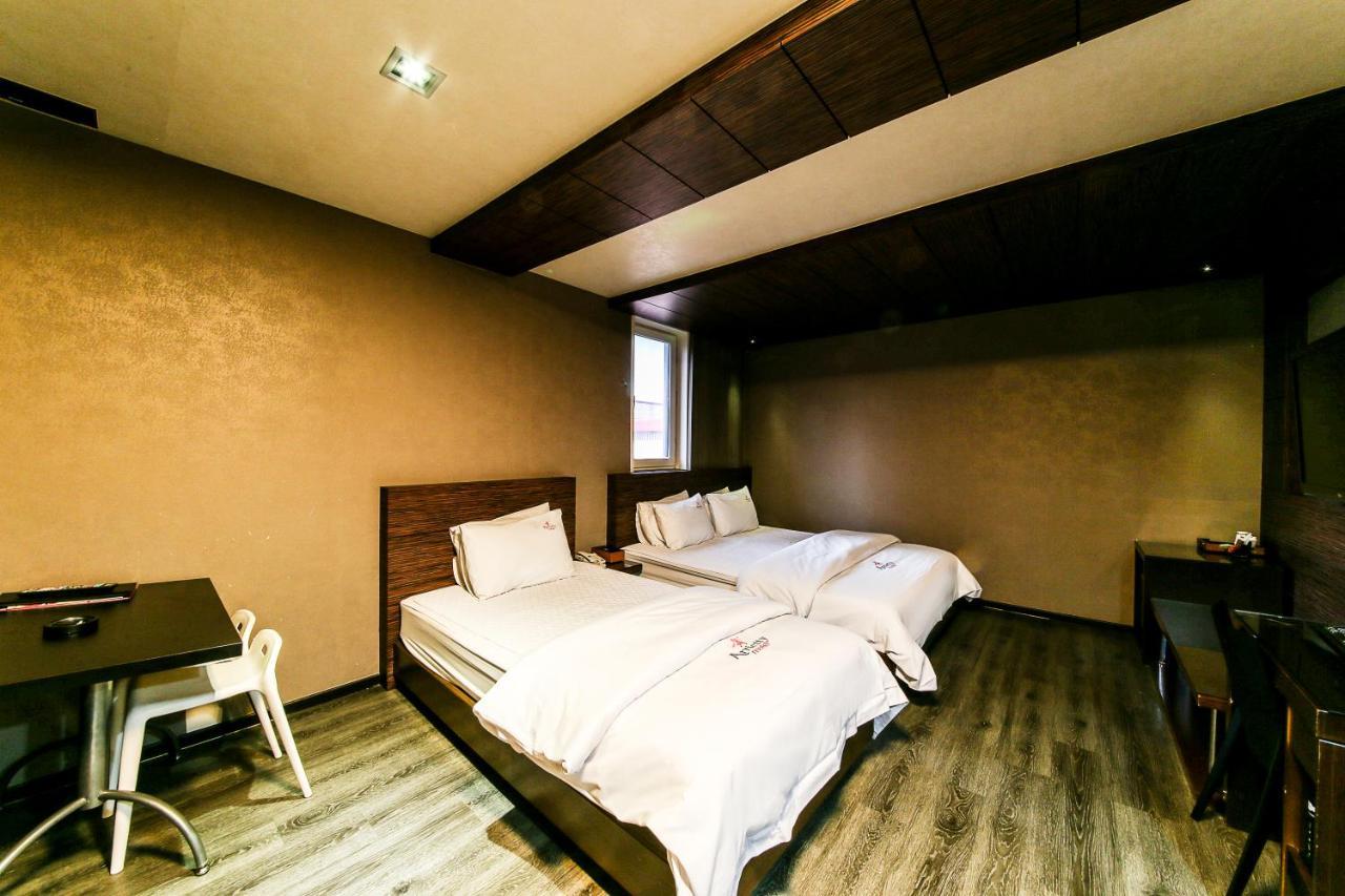 Gyeongju Arrietty Motel Exterior foto