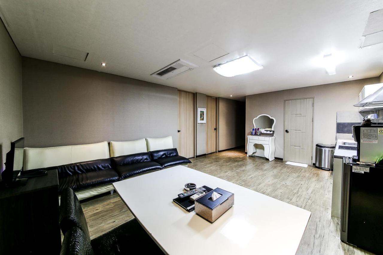Gyeongju Arrietty Motel Exterior foto