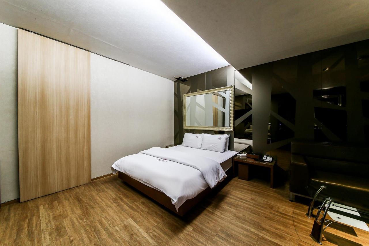 Gyeongju Arrietty Motel Exterior foto