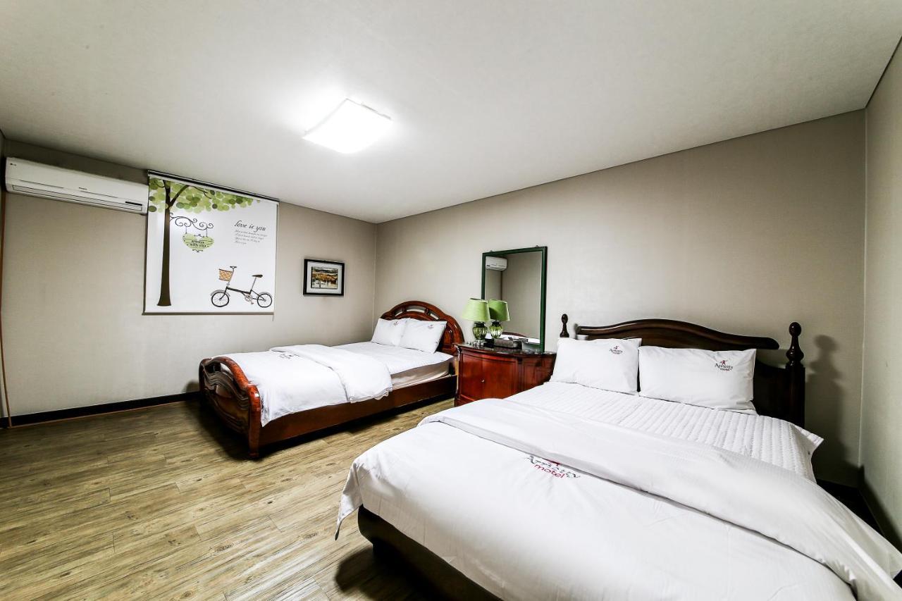 Gyeongju Arrietty Motel Exterior foto